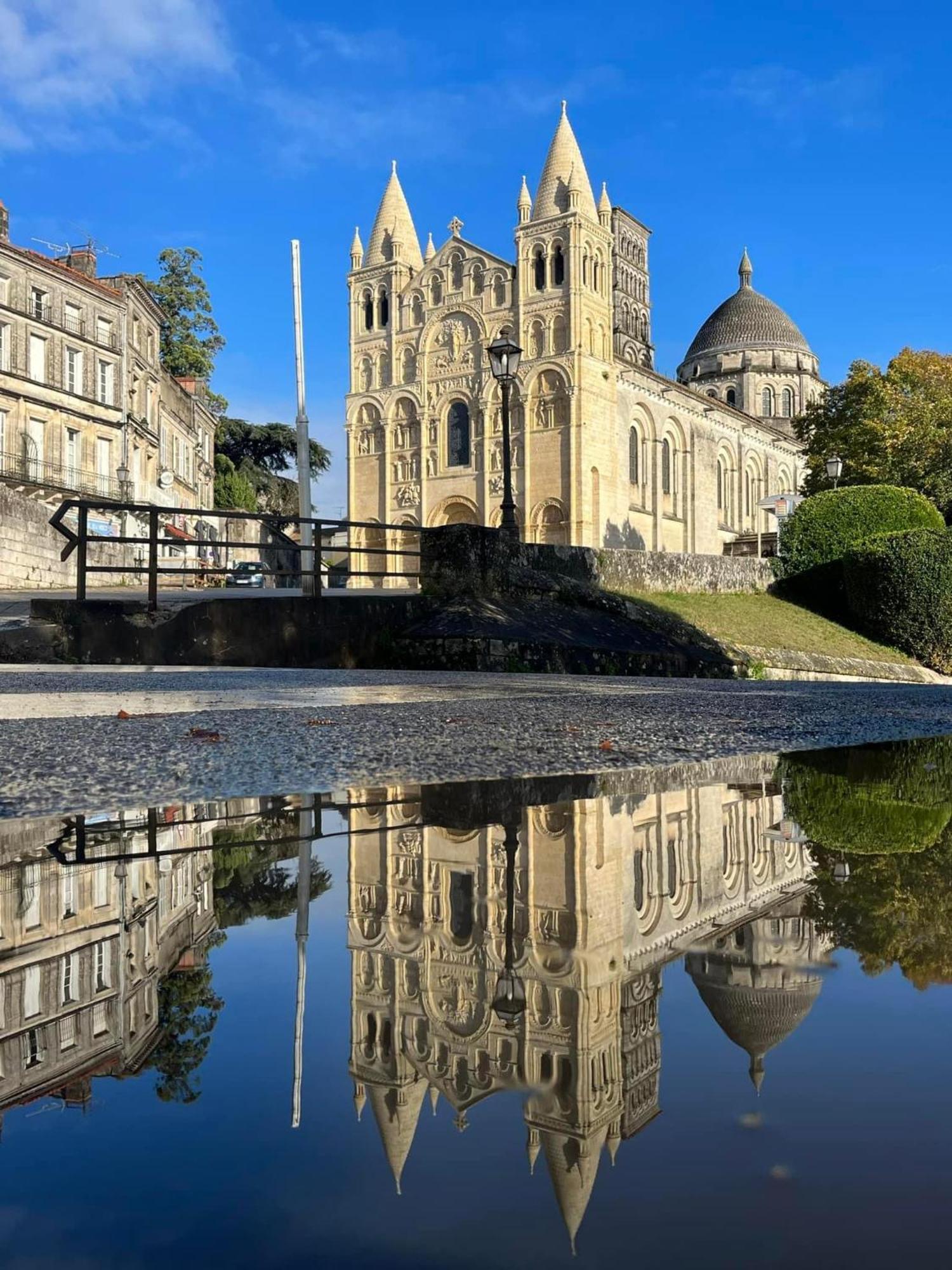 Apartament Lindor Angoulême Zewnętrze zdjęcie